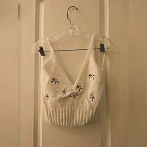 Pull&bear Knit Crop Top With Embroidered Flowers Sz M White